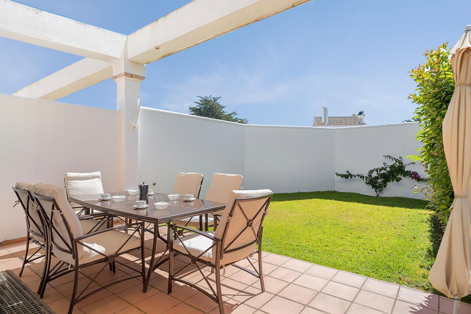 Casa Levante En Playa Fuente Del Gallo コニル・デ・ラ・フロンテラ エクステリア 写真